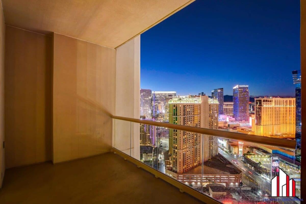 Mgm Signature-33-711 F1 Track & Strip View Balcony 라스베이거스 외부 사진